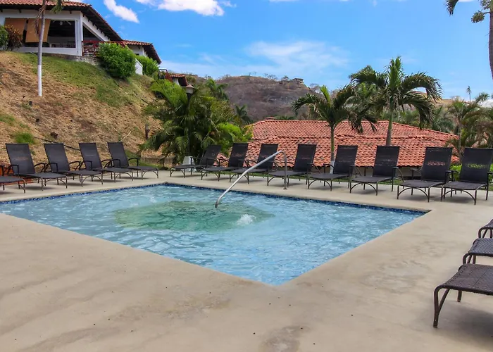 W/ Plunge Pool & Shuttle! *